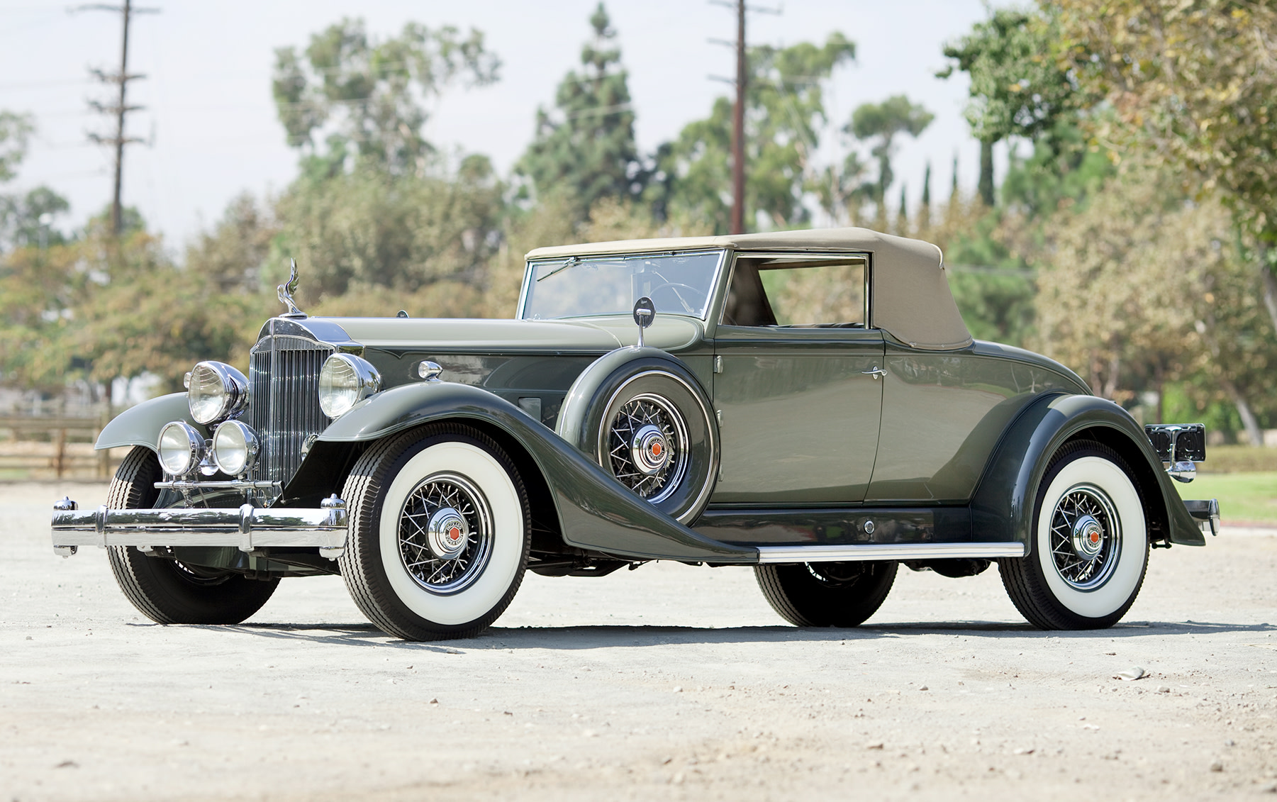 1933 Packard Model 1004 Super Eight Coupe Roadster | Gooding